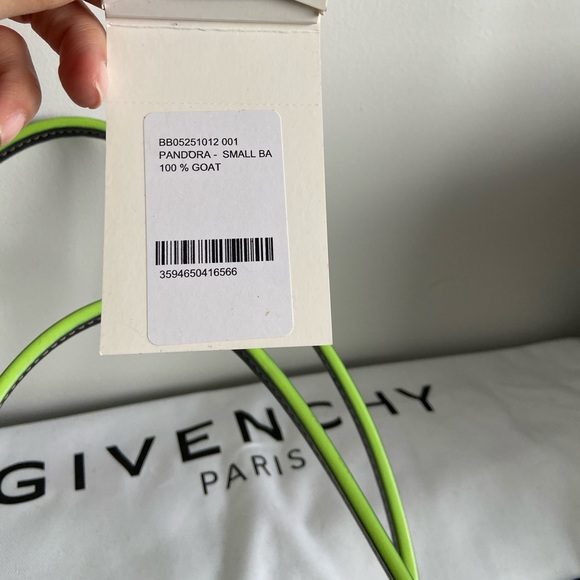 SOLD ELSEWHERE Givenchy Pandora Black *authentic* - Picture 7 of 9